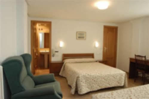 Hostal Aragón Teruel Exterior foto